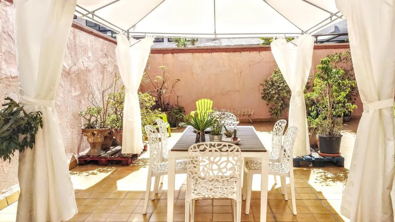 碧斯福莱特花园小屋公寓 巴塞罗那 0*,  西班牙